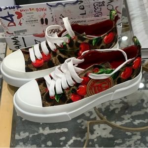 NWT NIB Dolce & Gabbana Portofino Cherry Sneakers